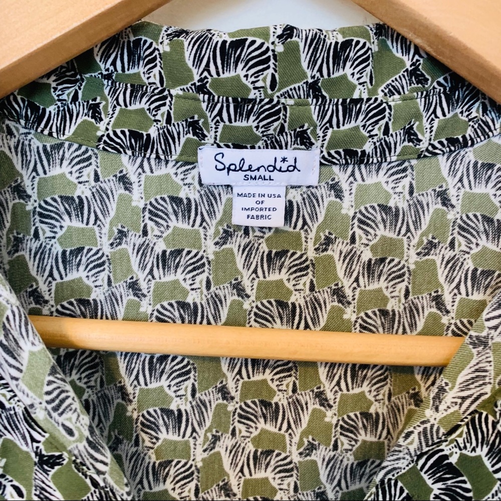 Splendid Button Down Blouse With Zebra Design Sz S - image 5